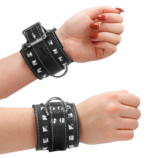 Pain 7 Piece Leather Studded Bondage Kit