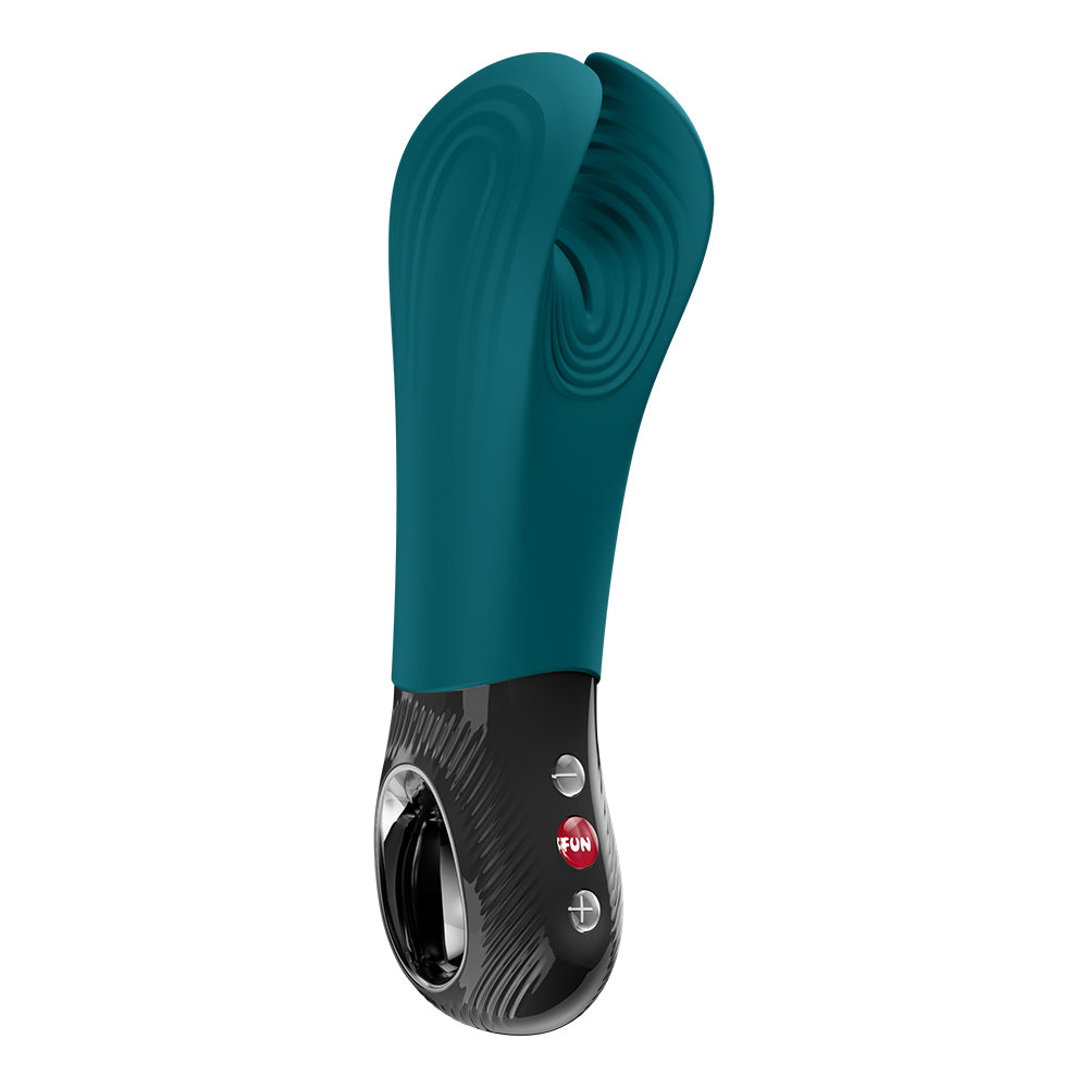 Fun Factory Manta Vibrating Masturbator