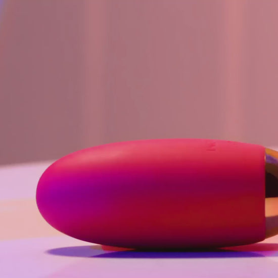 Svakom Elva Remote Controlled Wearable Bullet Vibrator